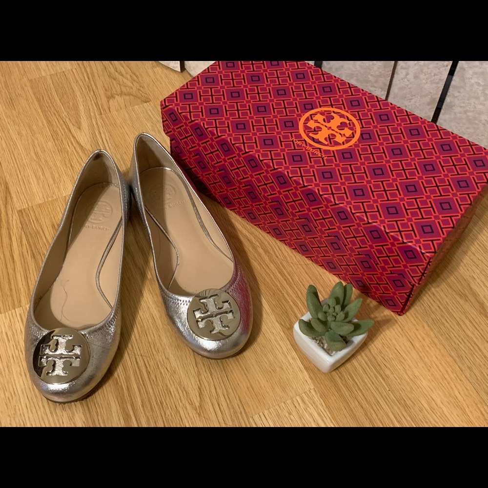 โจ Tory Burch silver metallic flats - Picture 2 of 7